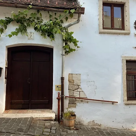 Gul Baba Saray Apartmán *