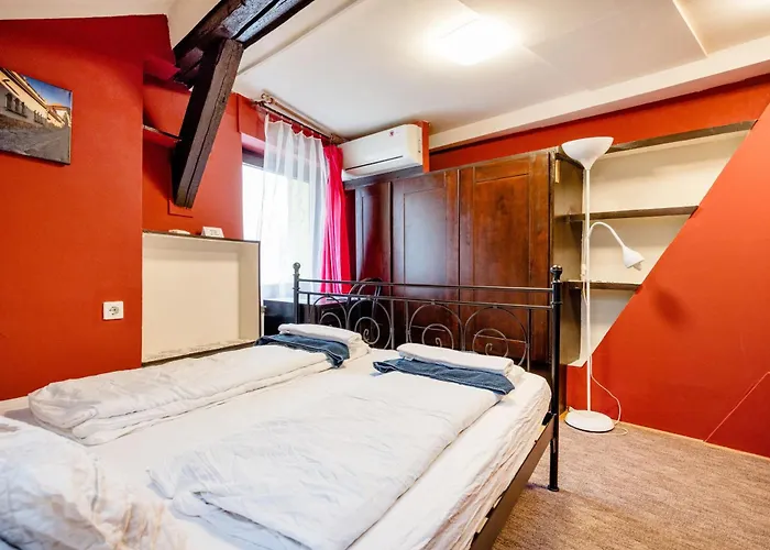 Gul Baba Saray * Budapest