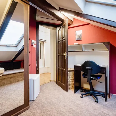 Gul Baba Saray Apartmán *