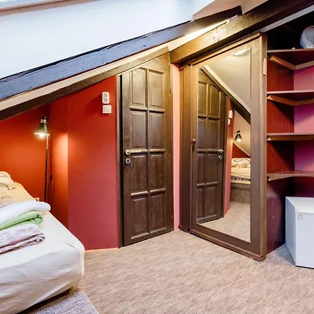 Apartment Gul Baba Saray *